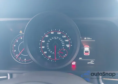 2022 Hyundai Elantra Sel z USA, uszkodzony, nr VIN KMHLM4AG5NU285164